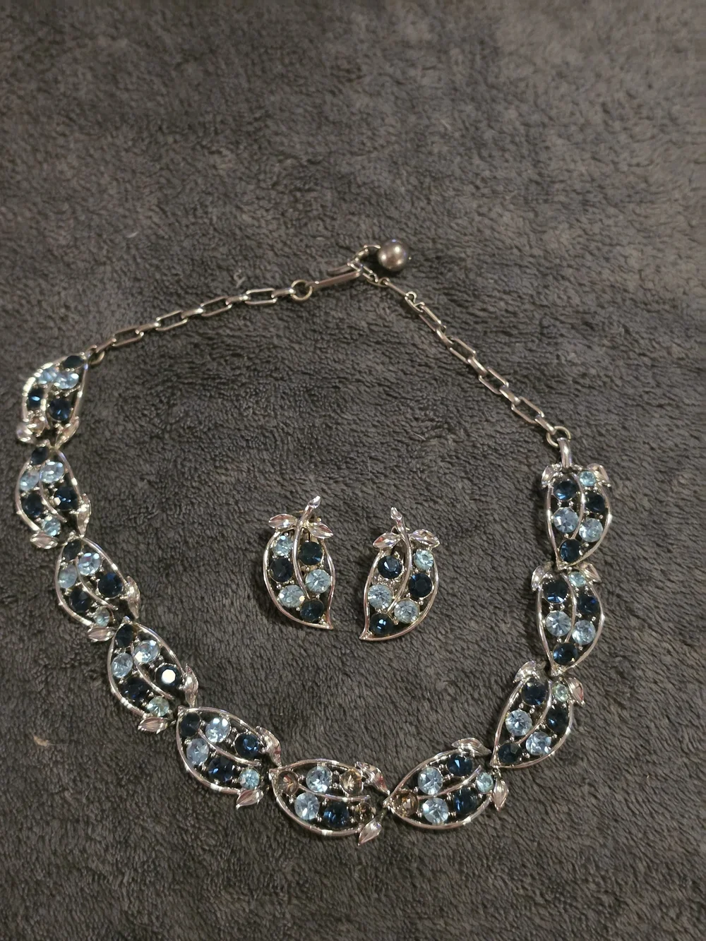 Silver-Tone Blue Crystal Leaf Necklace with Matching Earrings